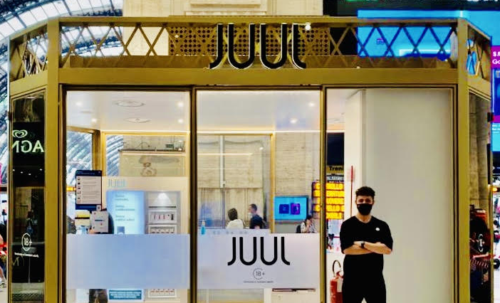 L’estate di Juul: il brand americano lancia sul mercato italiano due nuovi aromi